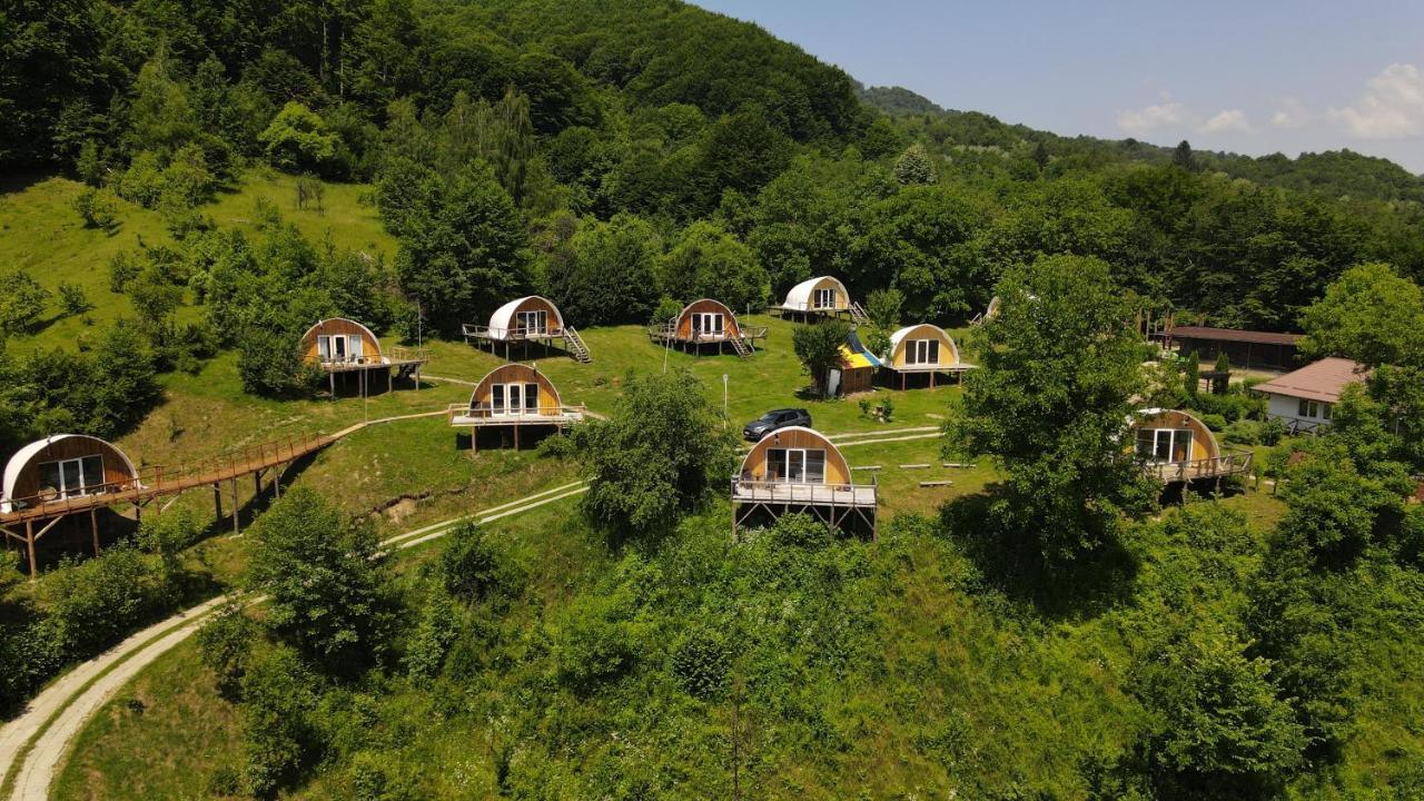 ホテル Sunrise Glamping Retreat Galesu エクステリア 写真