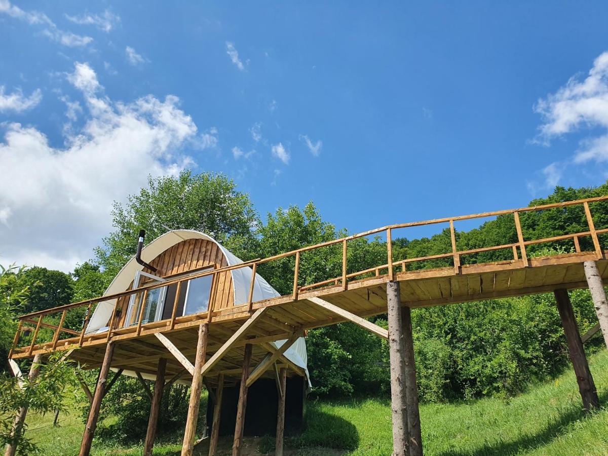 ホテル Sunrise Glamping Retreat Galesu エクステリア 写真