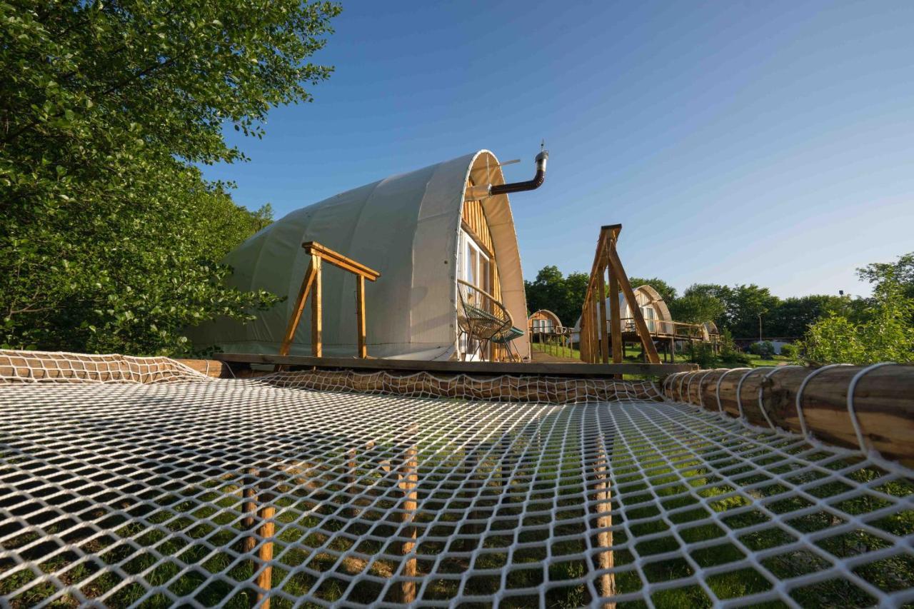 ホテル Sunrise Glamping Retreat Galesu エクステリア 写真