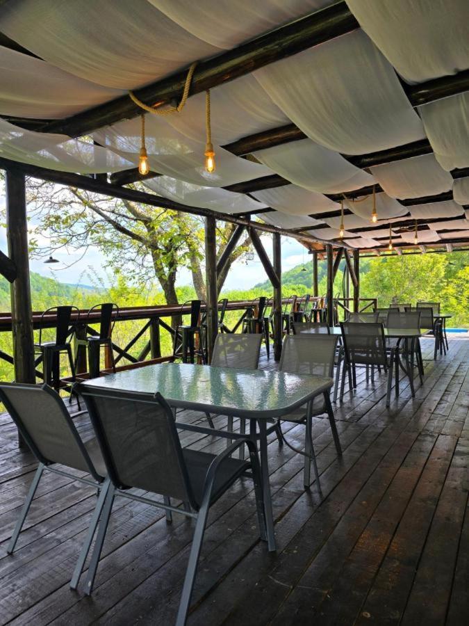 ホテル Sunrise Glamping Retreat Galesu エクステリア 写真